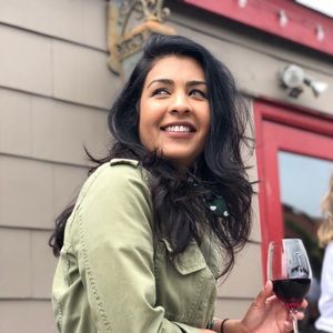 Meet your Posher, Veronica